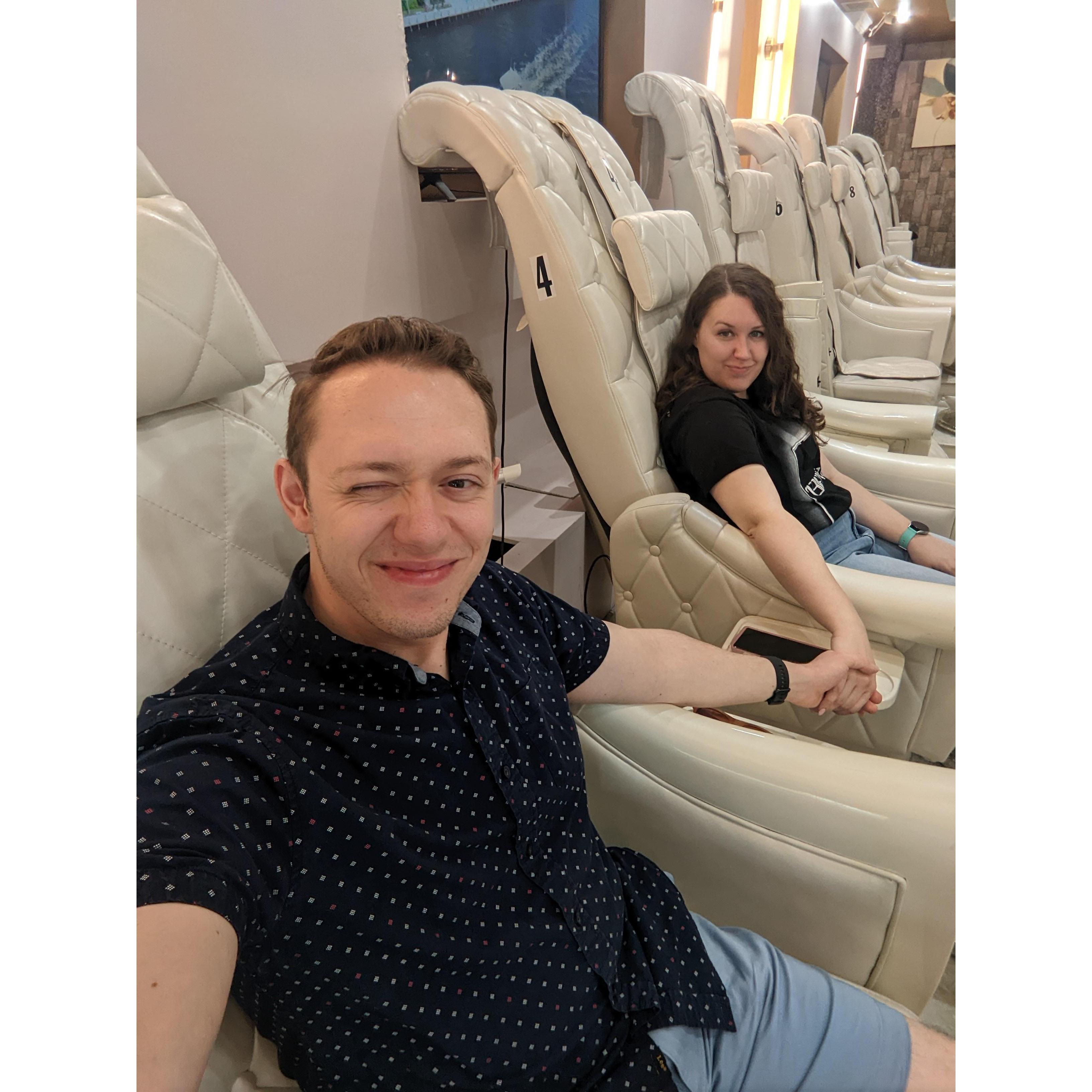 A couple that pedicures together, stays together