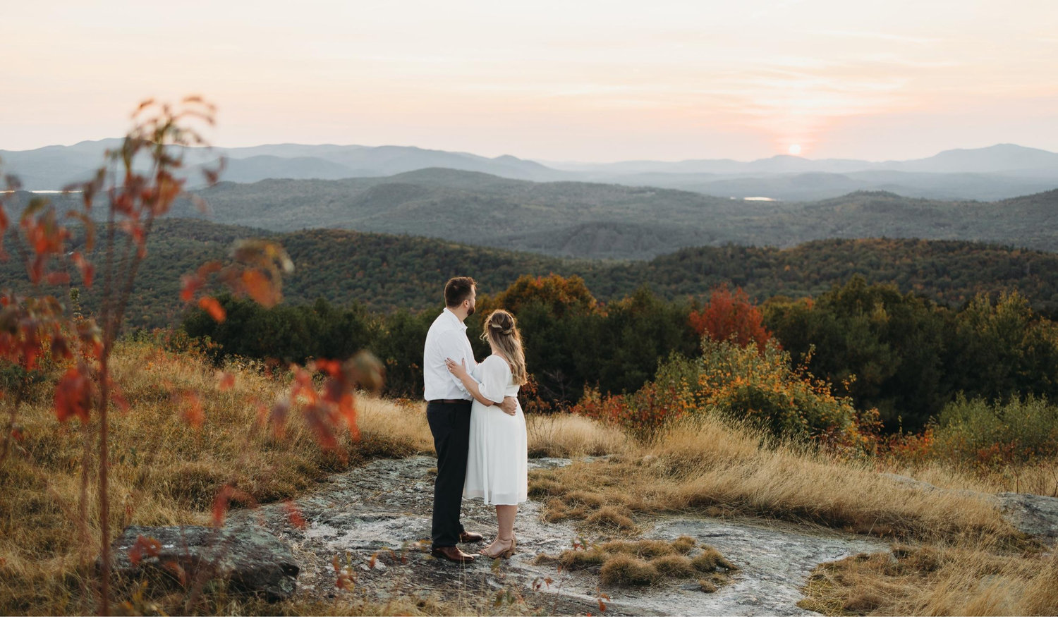 The Wedding Website of Jamie Ray Hoglund and Dylan James Tardiff