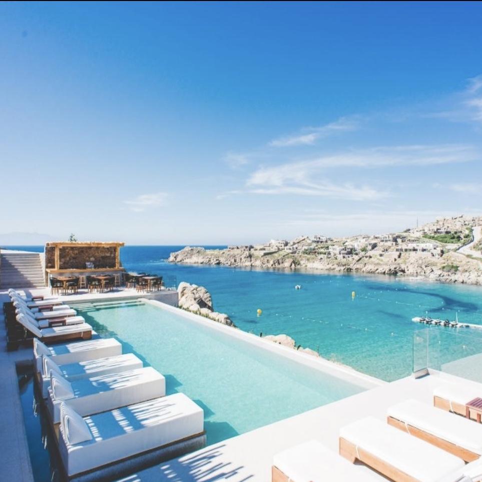 Super Paradise Hotel (credit card)