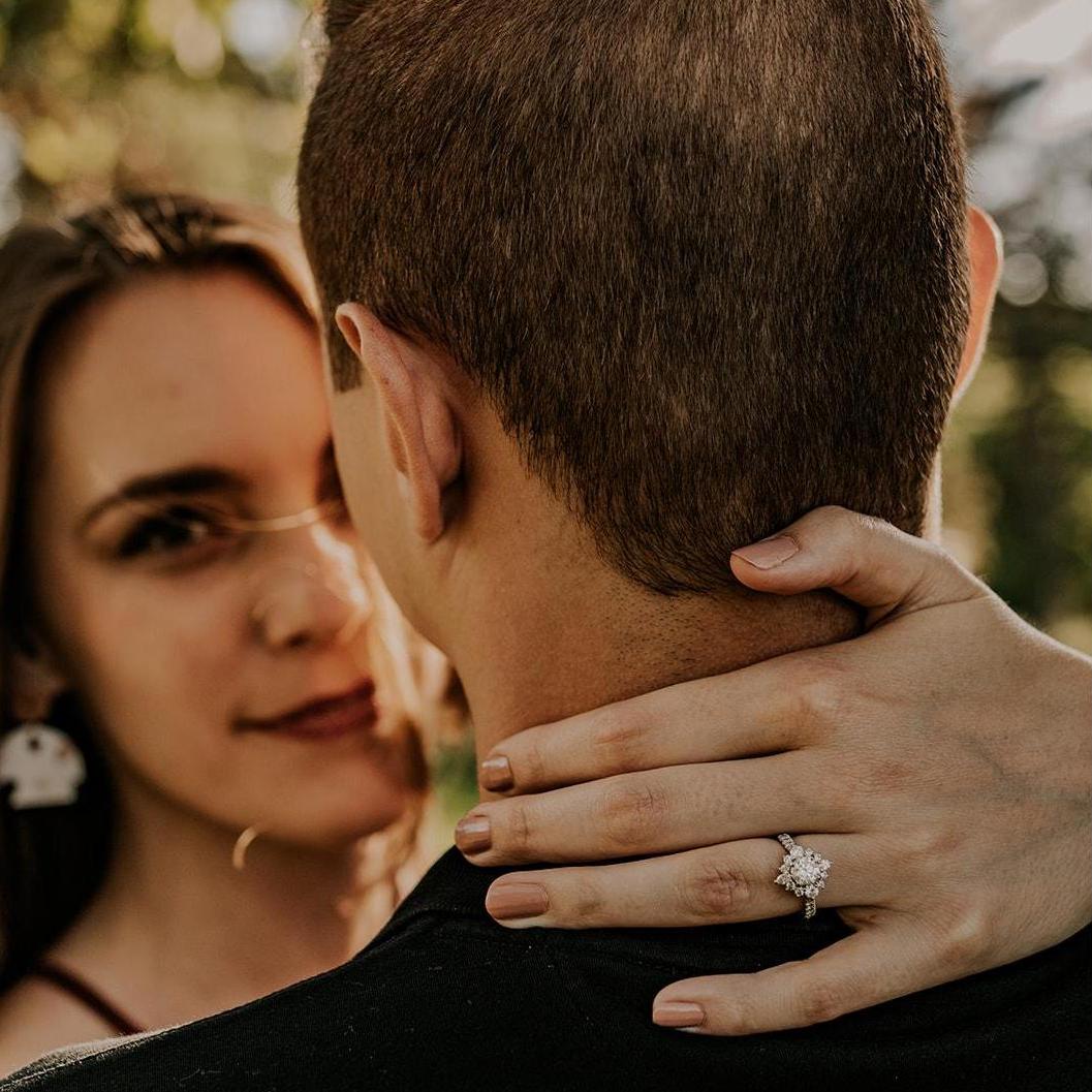 Engagement Photos - Mellon Park