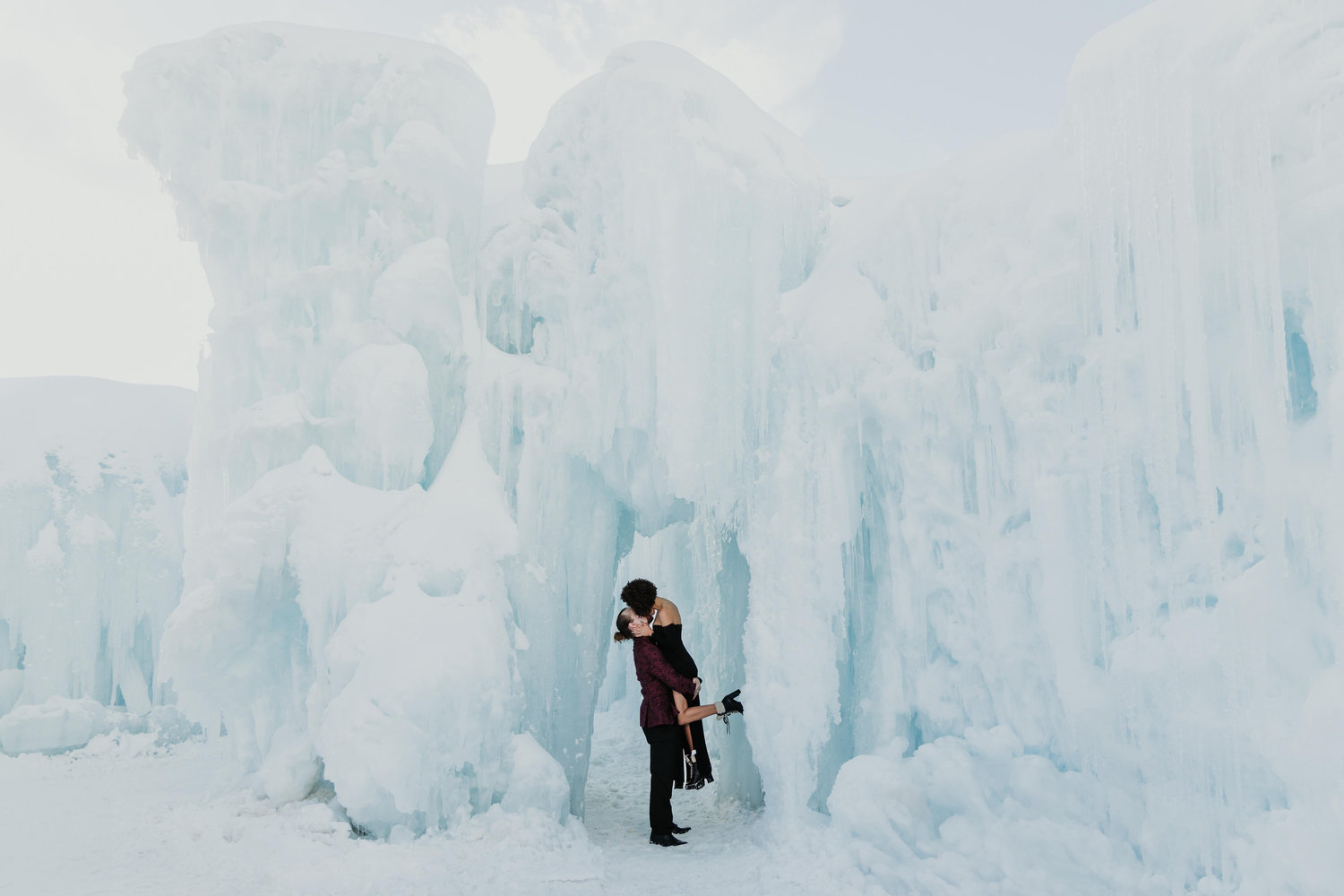 The Wedding Website of Melany Giddings and Sam Williamson