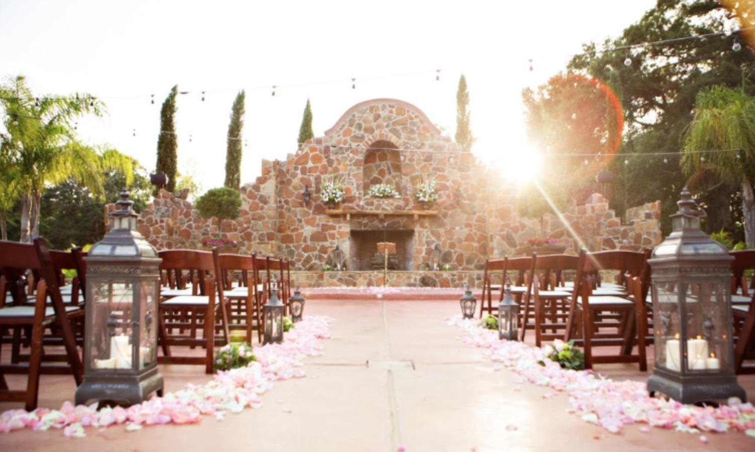 The Wedding Website of Aubri Oliphant and Cameron Scully