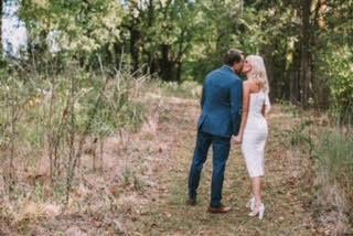 The Wedding Website of Emily Arnett and Andrew Miller