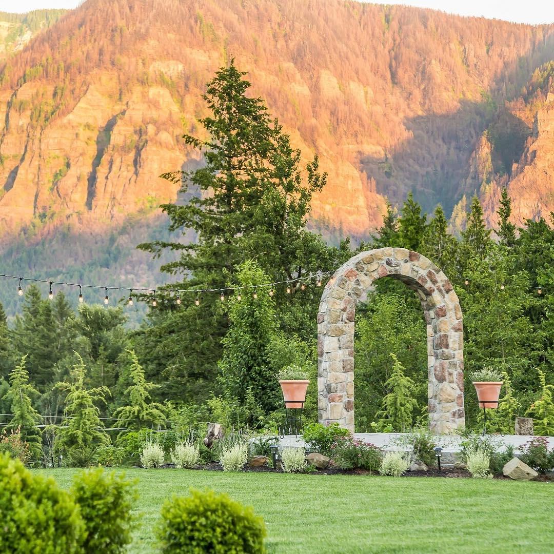 The Wedding Website of Ana Salazar-Walsh and Mishal Al-Johar