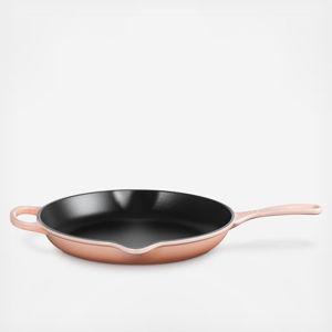 LE CREUSET - Signature Cast Iron Handle Skillet