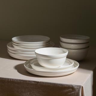 Virtuo 12-Piece Dinnerware Set, Service for 4