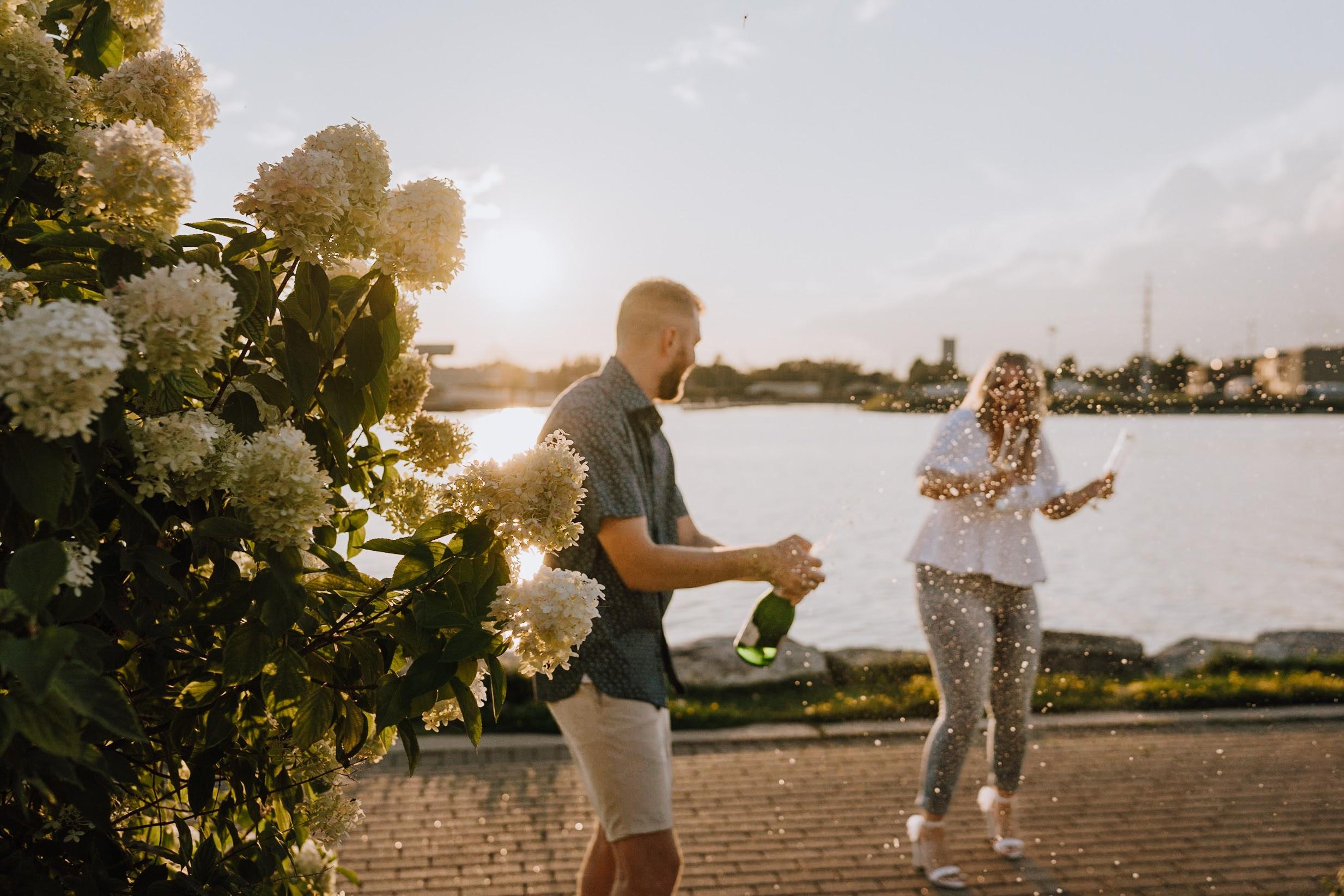 The Wedding Website of Lauren Reidinger and Tyler Schram