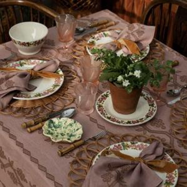 Vine Dinner Plate