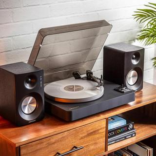 C300 Fully Automatic Turntable With S100 Speakers