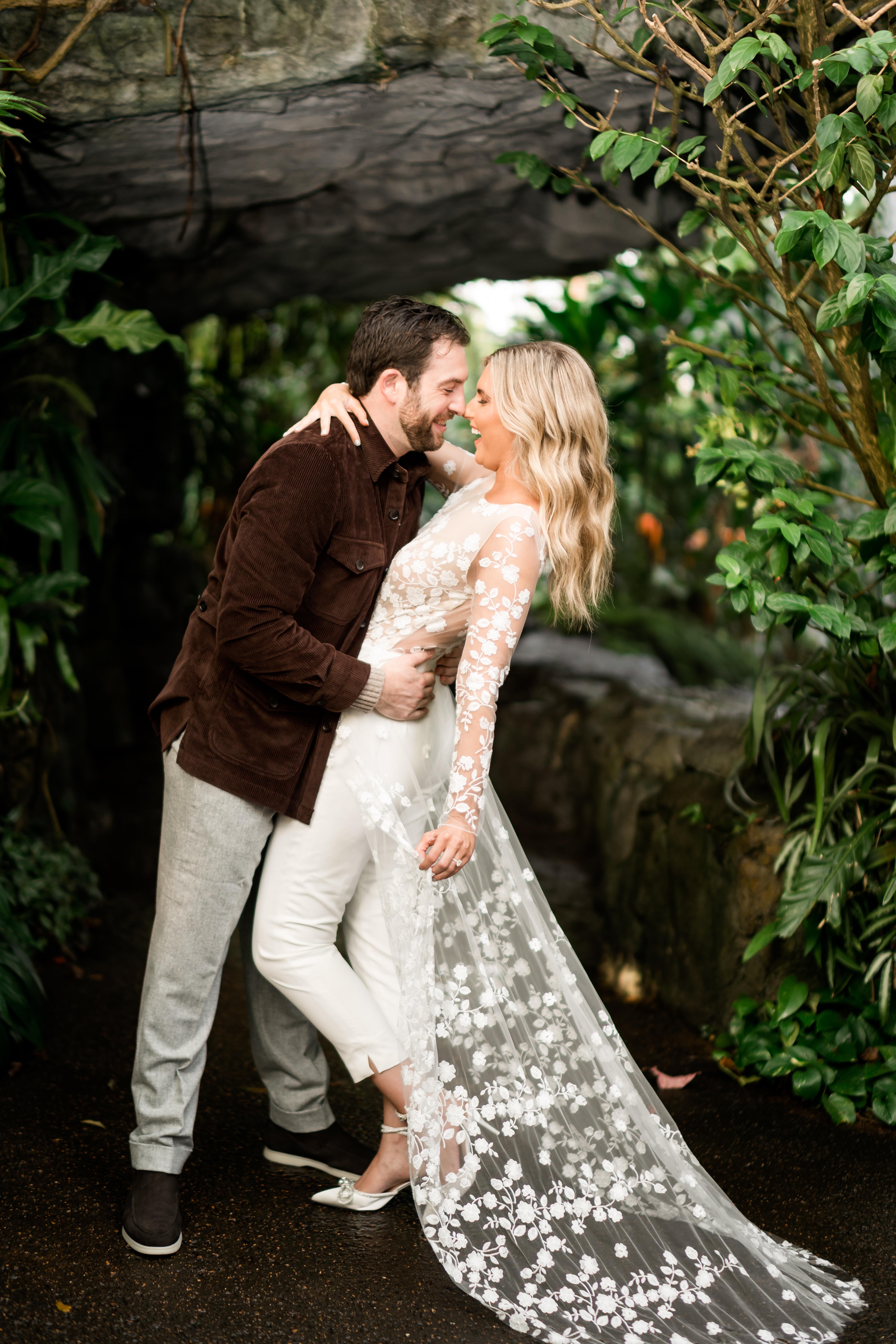 The Wedding Website of Tori Grosz and Jared Farber