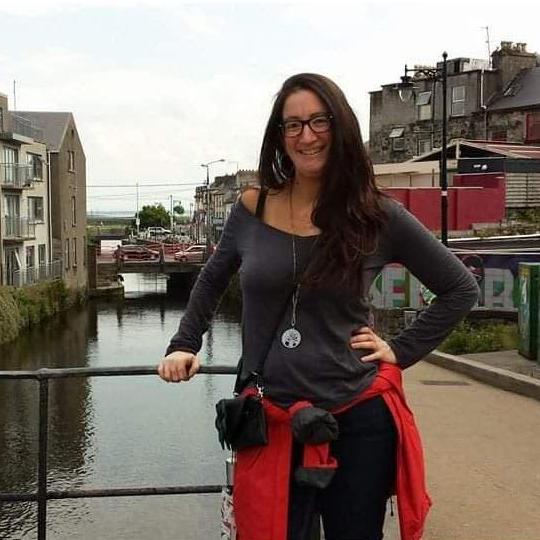 The photo that made Casey swipe right. He noticed the cars were going the wrong way in the background. On Tinder. He noticed. The direction of traffic. Kerry knew then that he was a keeper.