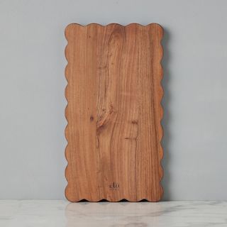 Scalloped Rectangle Cutting Board