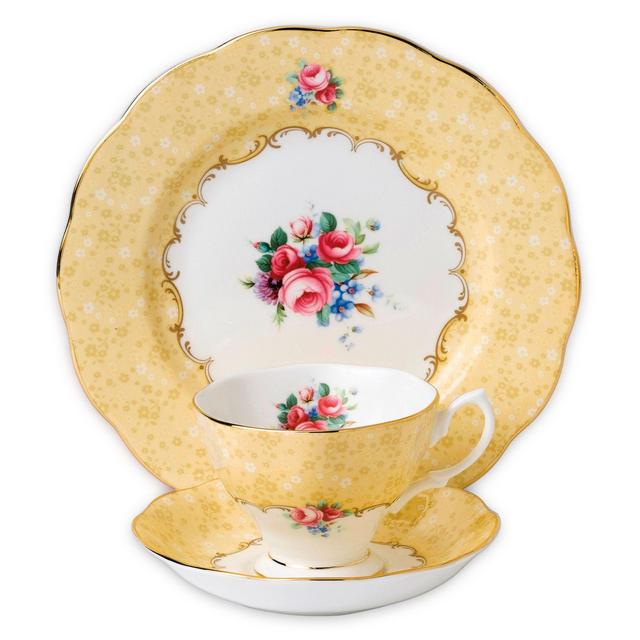 Royal Albert 100 Years 1990 Bouquet 3-Piece Place Setting