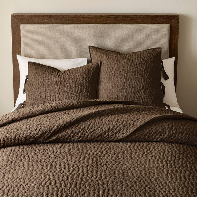 Pick-Stitch Handcrafted Quilt, Chocolate, Full/Queen