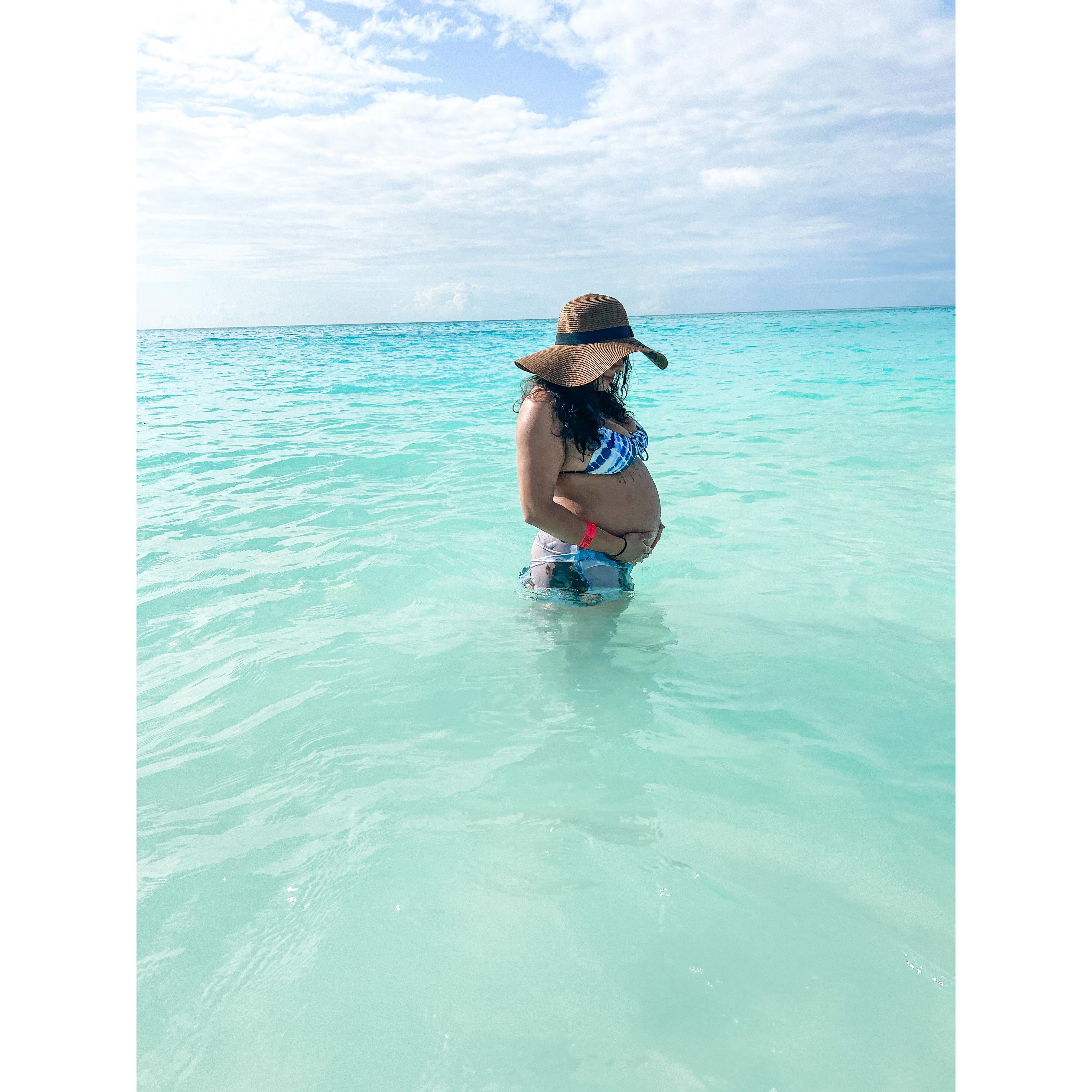 Bahama Mama was real!