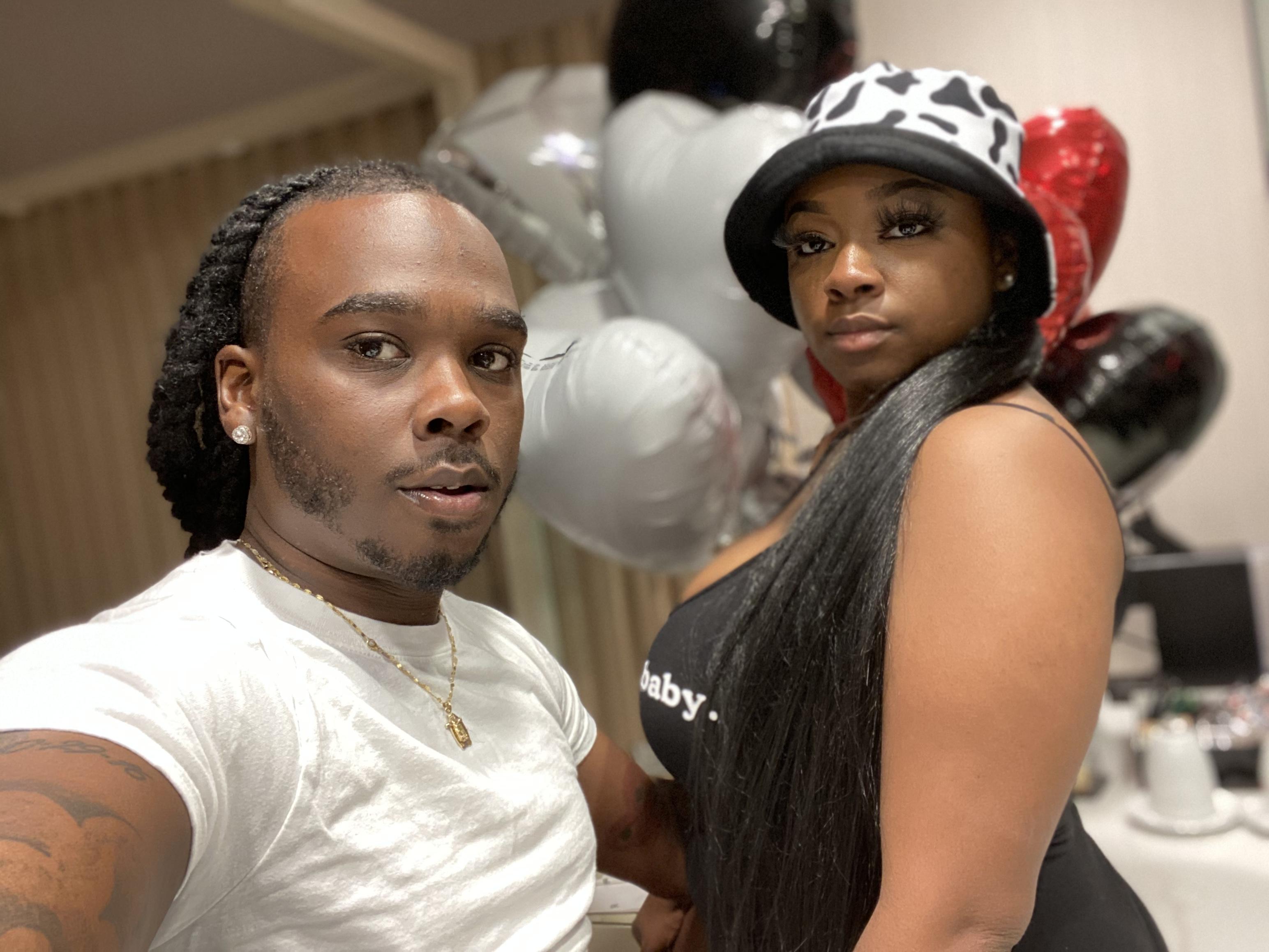The Wedding Website of Brionna Elliott-Moore and Devonta Outlaw