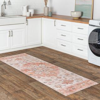 Dawson Machine Washable Distressed Medallion Runner