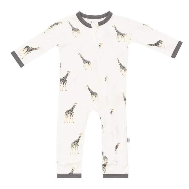 Printed Zippered Romper in Giraffe- 3-6M