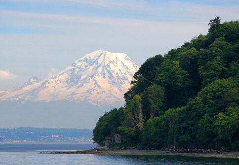 The Wedding Website of Emma Gold and Ryan Devlin