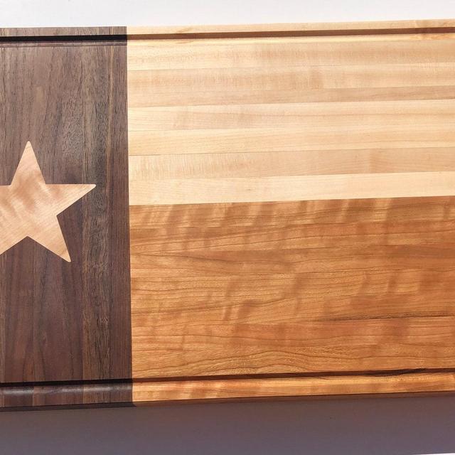 Texas State Flag Cutting Board