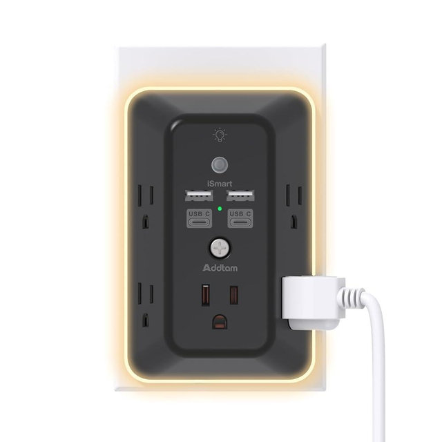 Surge Protector, Outlet Extender with Night Light, Addtam 5-Outlet Splitter and 4 USB Ports(2 USB C), USB Wall Charger Power Strip, Multi Plug Wall Outlet for Home, Office, School, Black
