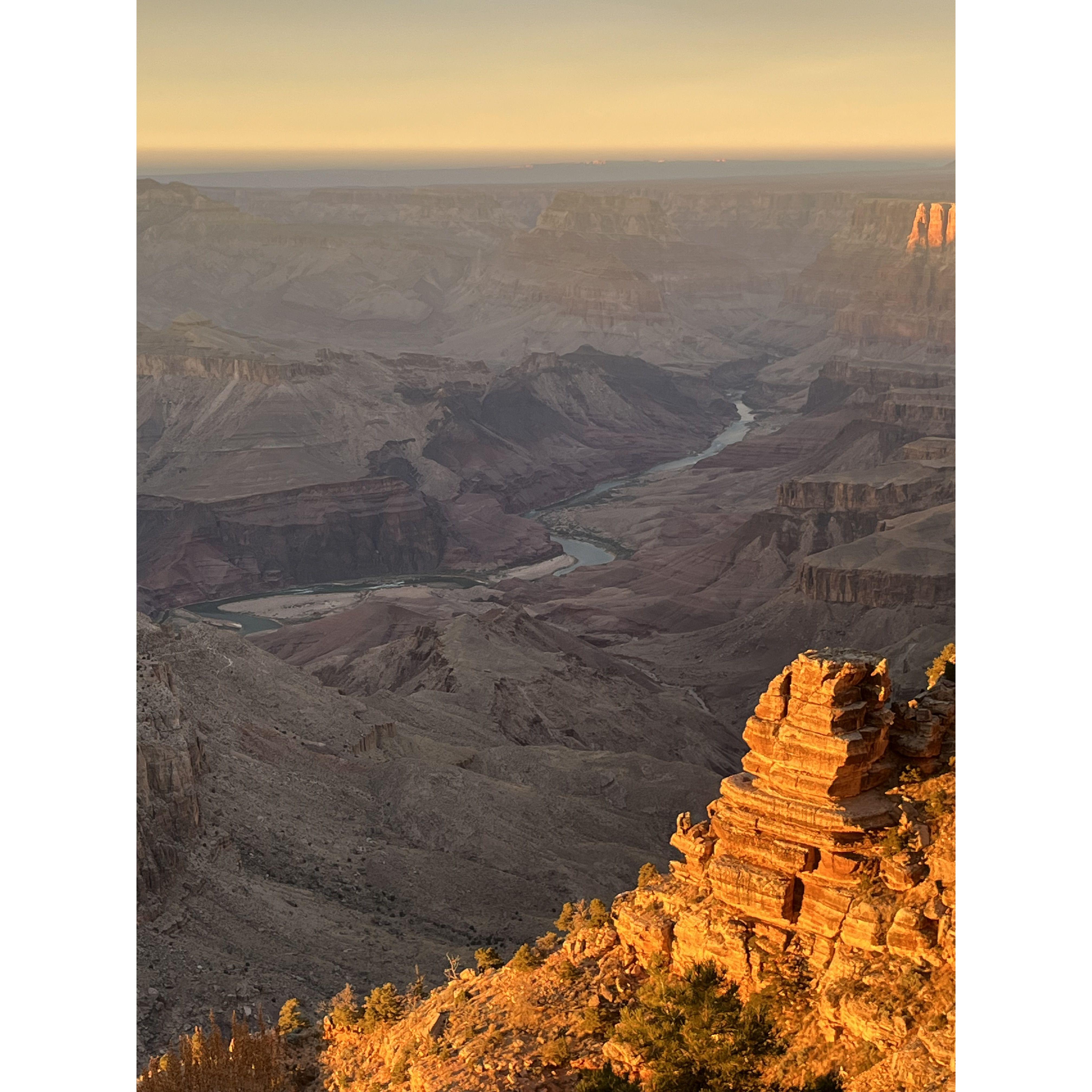 Beautiful views of the canyon from Desert Point.