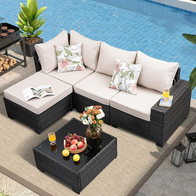 SunloungeCo 5 Pieces Outdoor Patio Furniture Set, Wicker Conversation Sets with Tea Table, Rattan Patio Sofa with Thick Cushions for Garden, Backyard Porch, Poolside,Beige