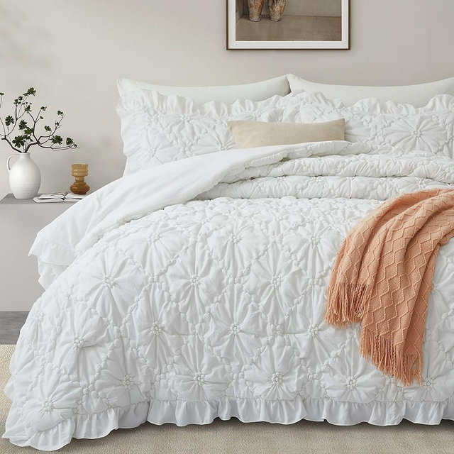 BEDAZZLED Comforter Set Queen Size, 3 Pieces Bed in a Bag Pinch Pleat Exquisite Comforter, Boho Down-Alternative Bedding with Ruffled Shams All Season Available, White (90"*88")