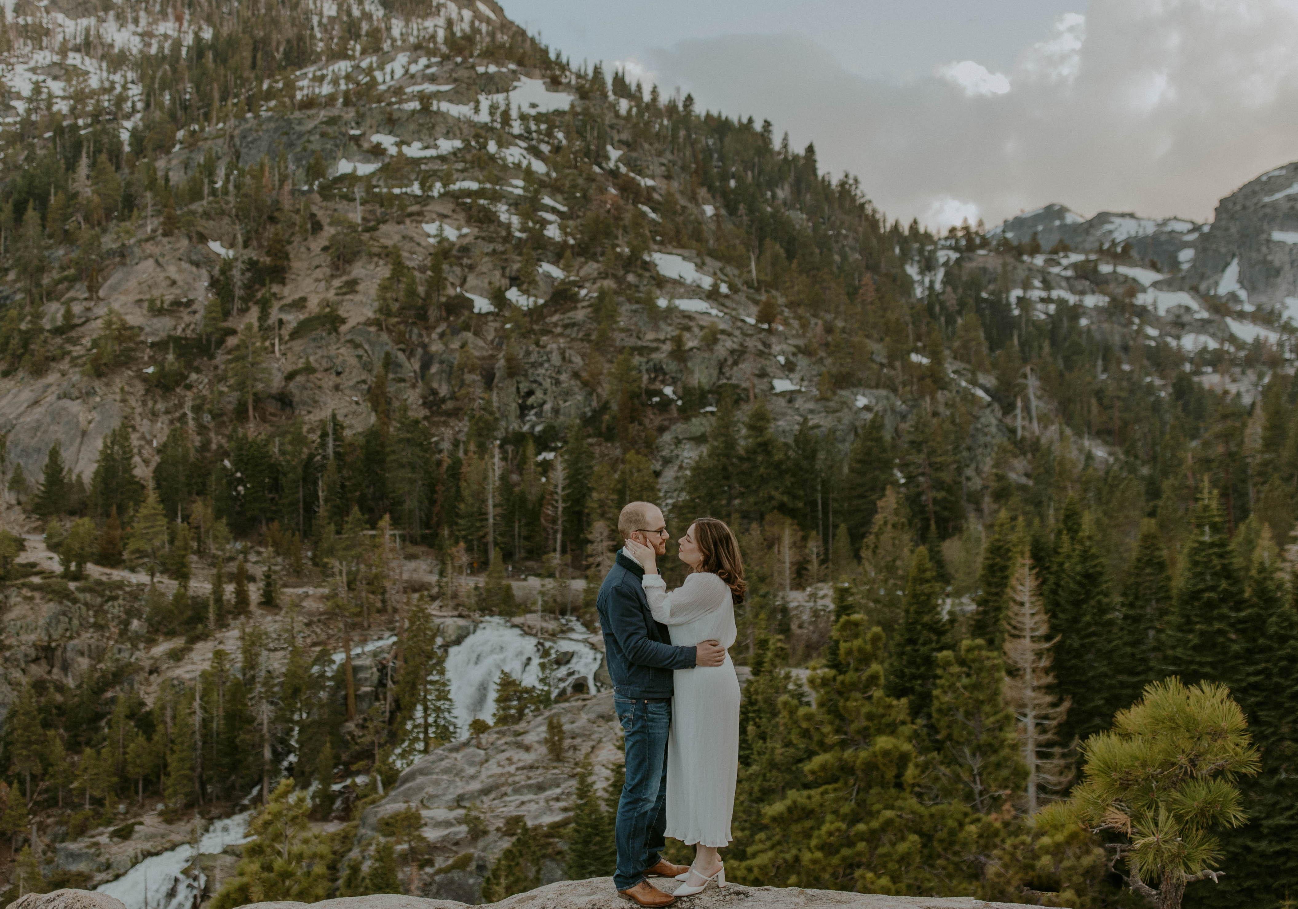 The Wedding Website of Alejandra Segovia and Jeffrey Ford