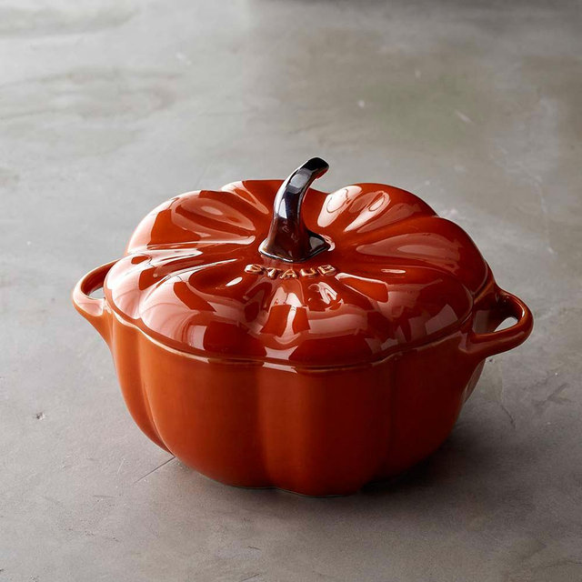 Staub Ceramic Stoneware Pumpkin Cocotte, 1/2-Qt., Orange