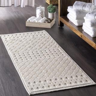 Blaise Modern Diamonds Bath Mat