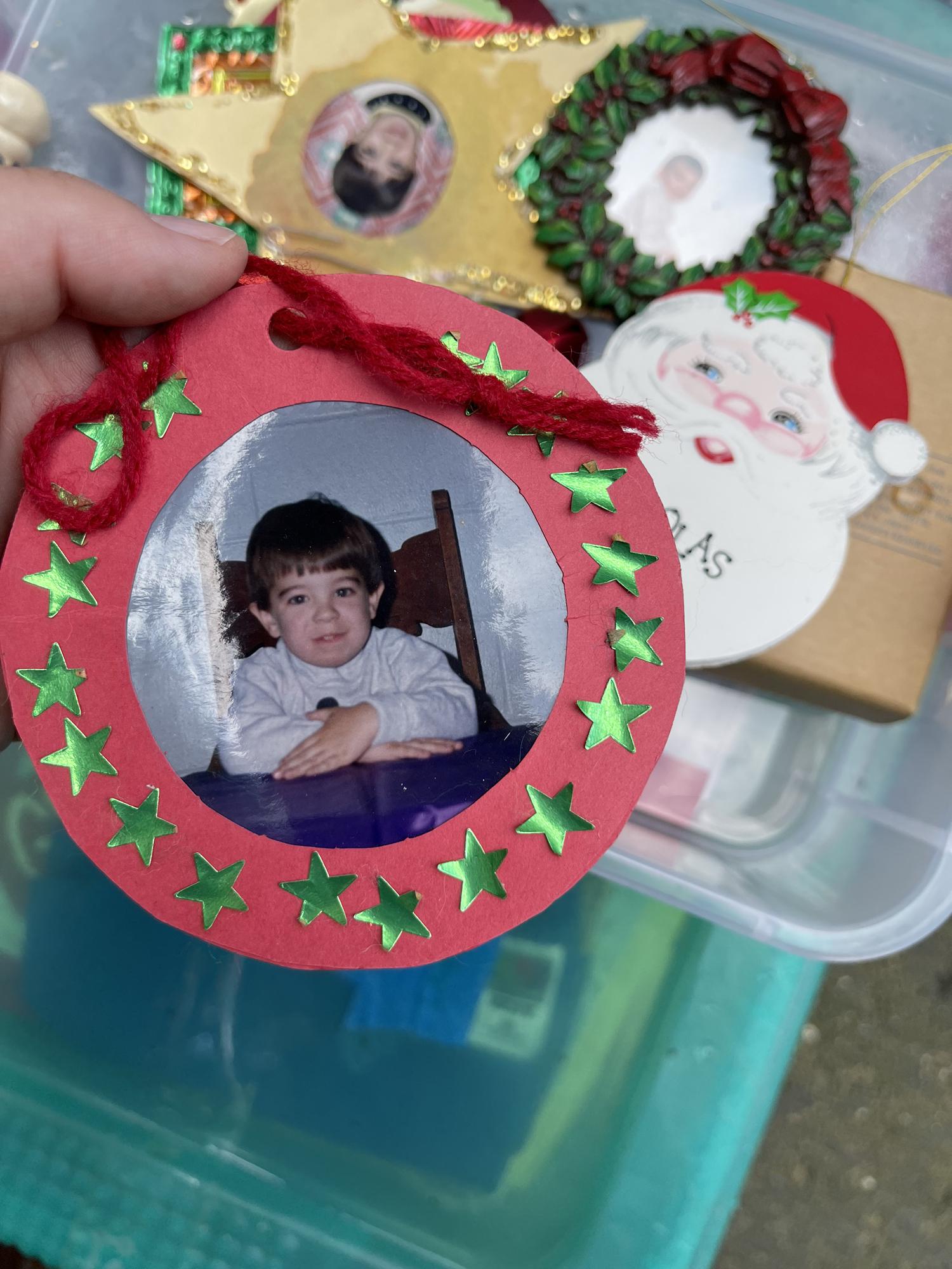bye bye to Christmas ornaments & decorations