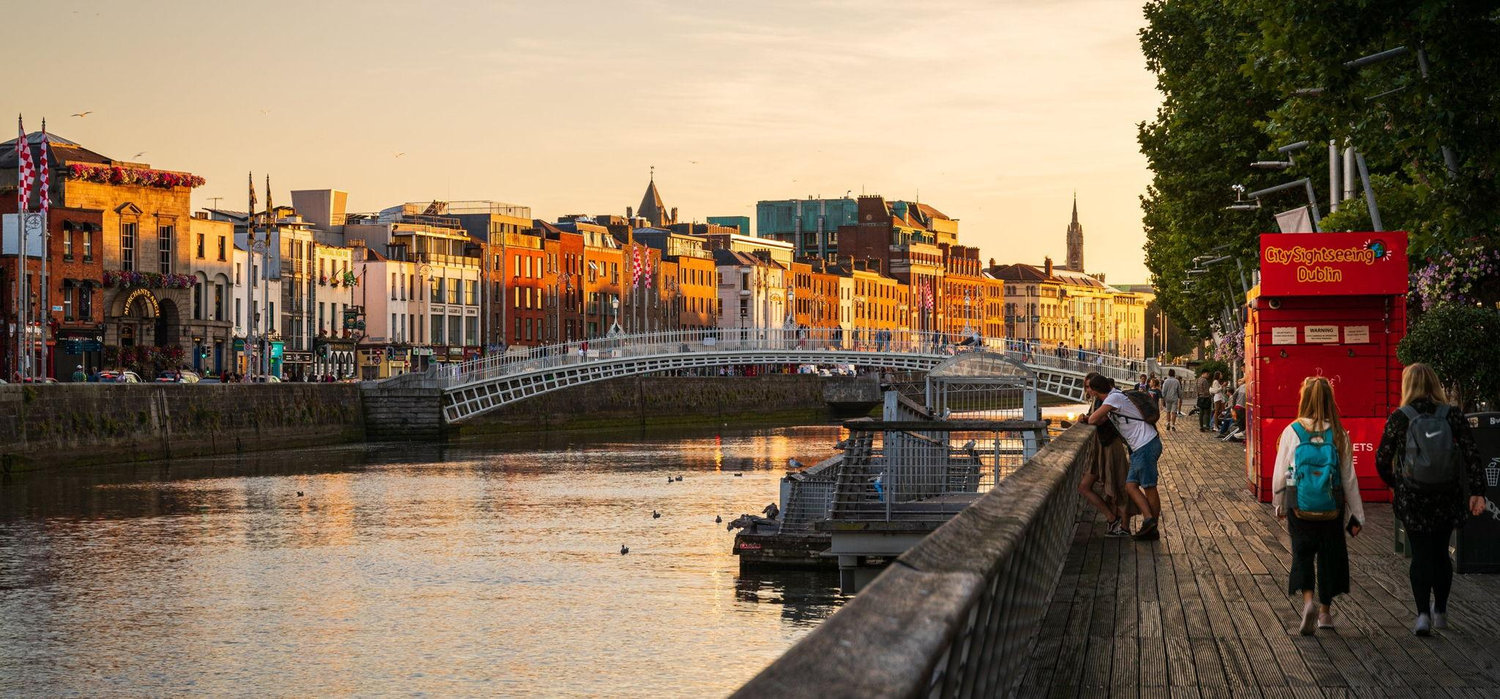 The Wedding Website of Nancy Murphy and Benny Brunetti