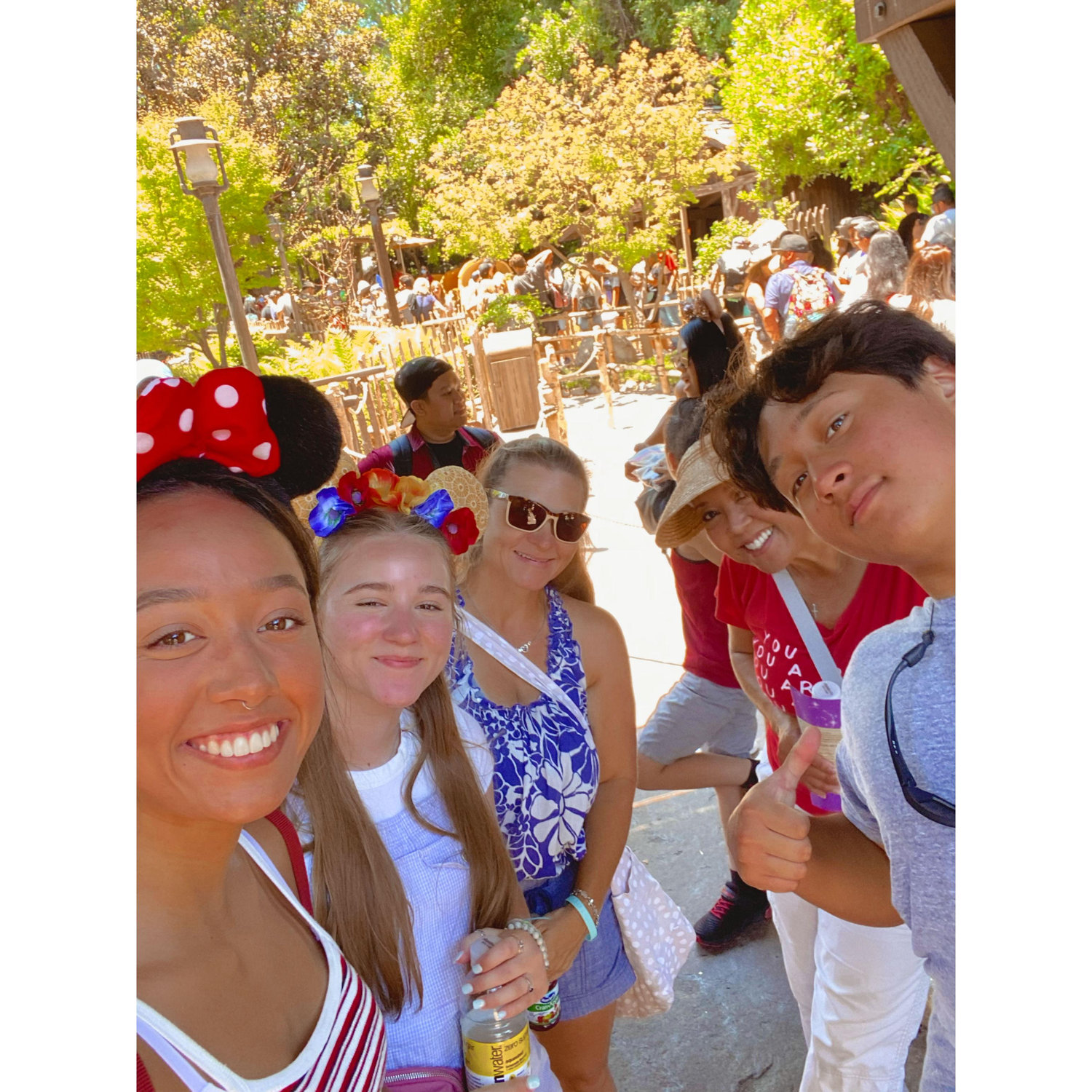 Disneyland 2021