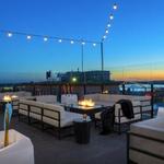 UP Skybar & Lounge