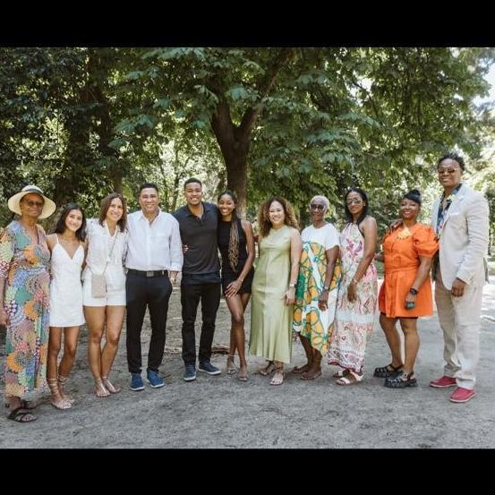 Our beautiful families :')
