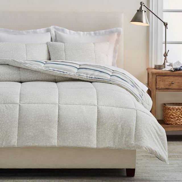 Rebecca Atwood Swirl Organic Percale Comforter, King/Cal. King