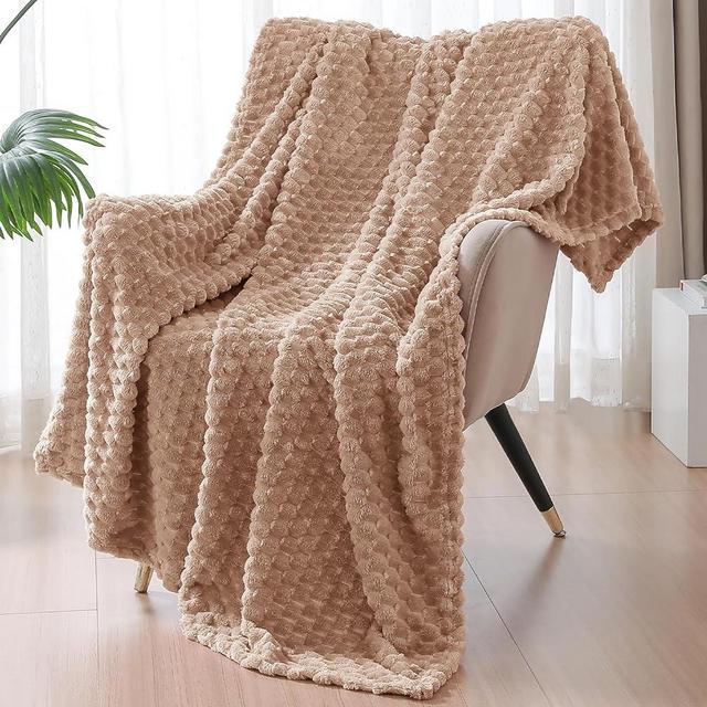 Exclusivo Mezcla Large Soft Fleece Throw Blanket, 50x70 Inches Stylish Jacquard Throw Blanket for Couch, Cozy, Warm, Lightweight and Decorative Camel Blanket
