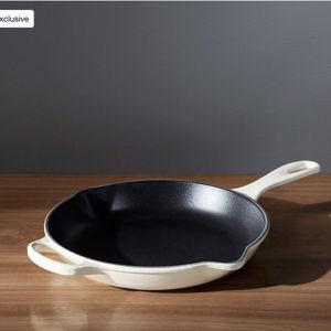 Le Creuset Signature 10.25" Peche Enameled Cast Iron Round Skillet + Reviews | Crate & Barrel