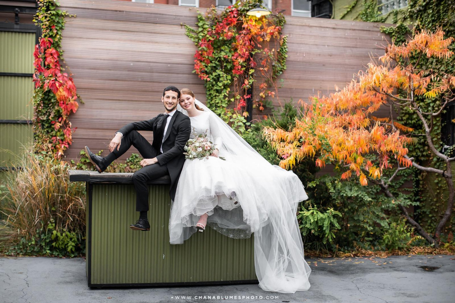The Wedding Website of Schneur Scop and Ariella Gribov