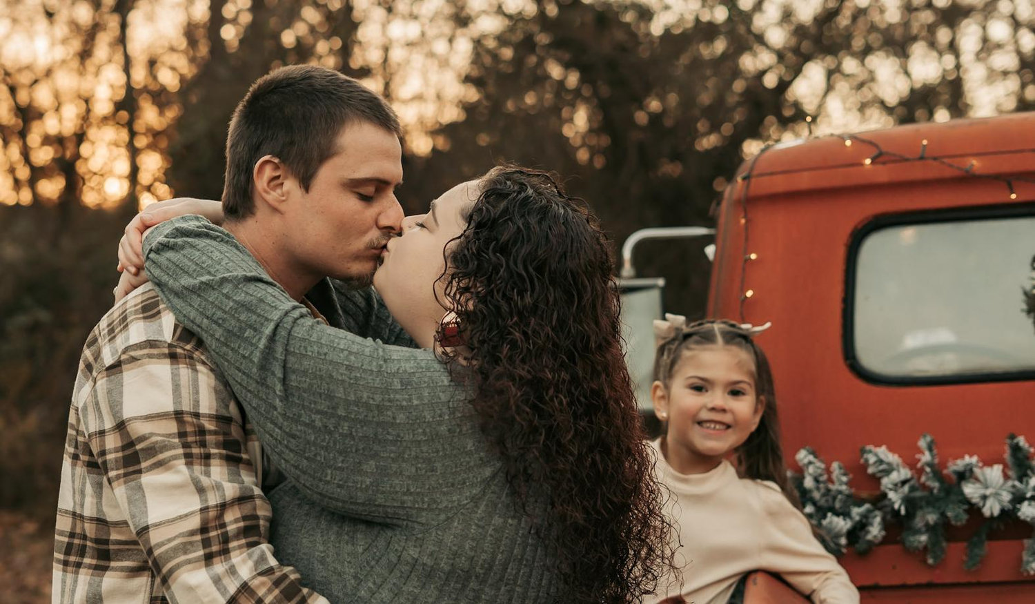 The Wedding Website of Jordan Herring and Donnie Johnson