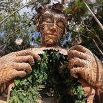 Tulum Wooden Sculpture - Daniel Popper