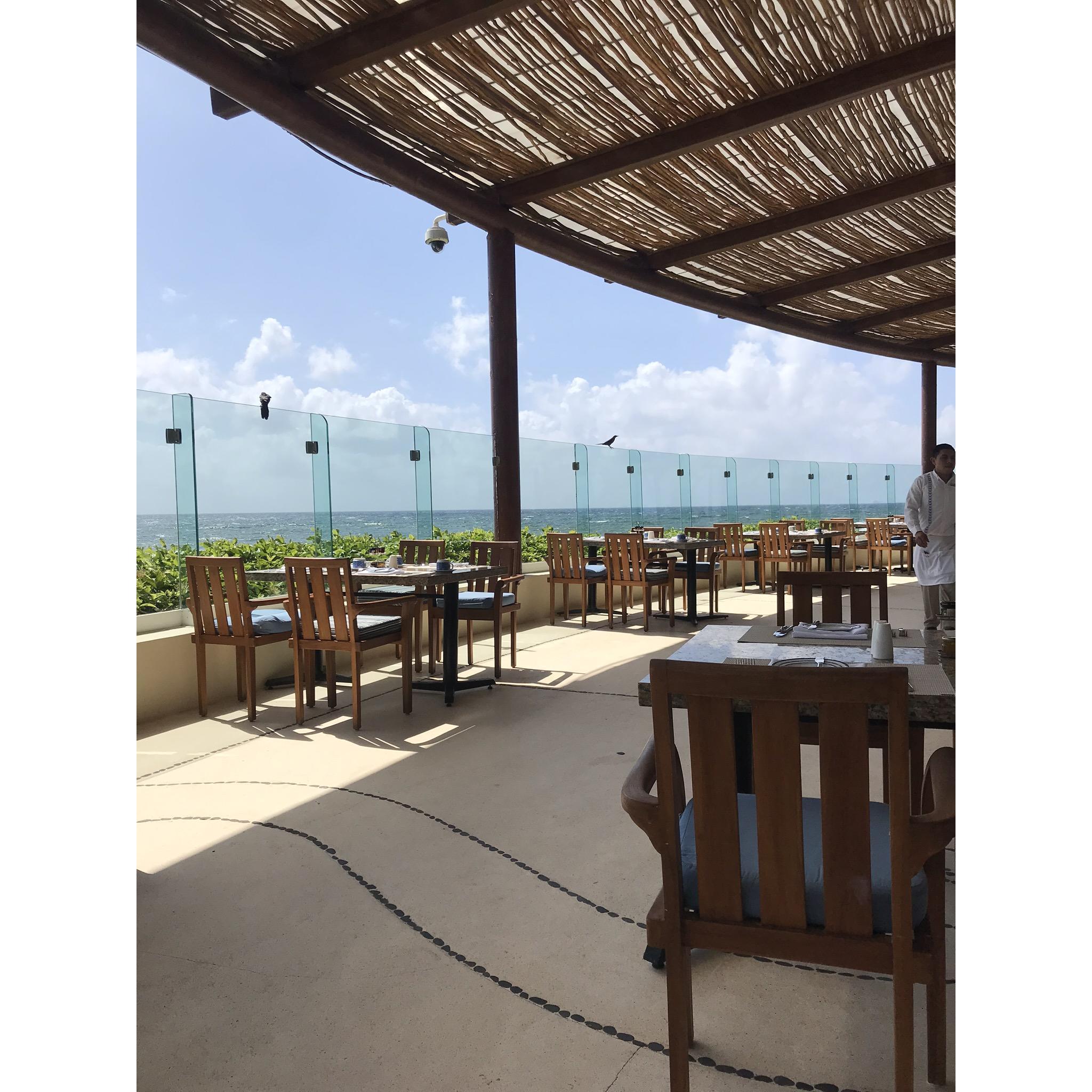 Outdoor seating area at the Azul restaurant (buffet)
