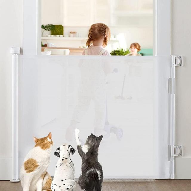 Cumbor Retractable Baby Gate for Stairs, Mesh Dog Gate for The House, Pet Gate 33” Tall Extends to 55”, Wide Safety Gates for Kids or Pets, Child Gate for Doorways, Hallways, Indoor, Outdoor(White)