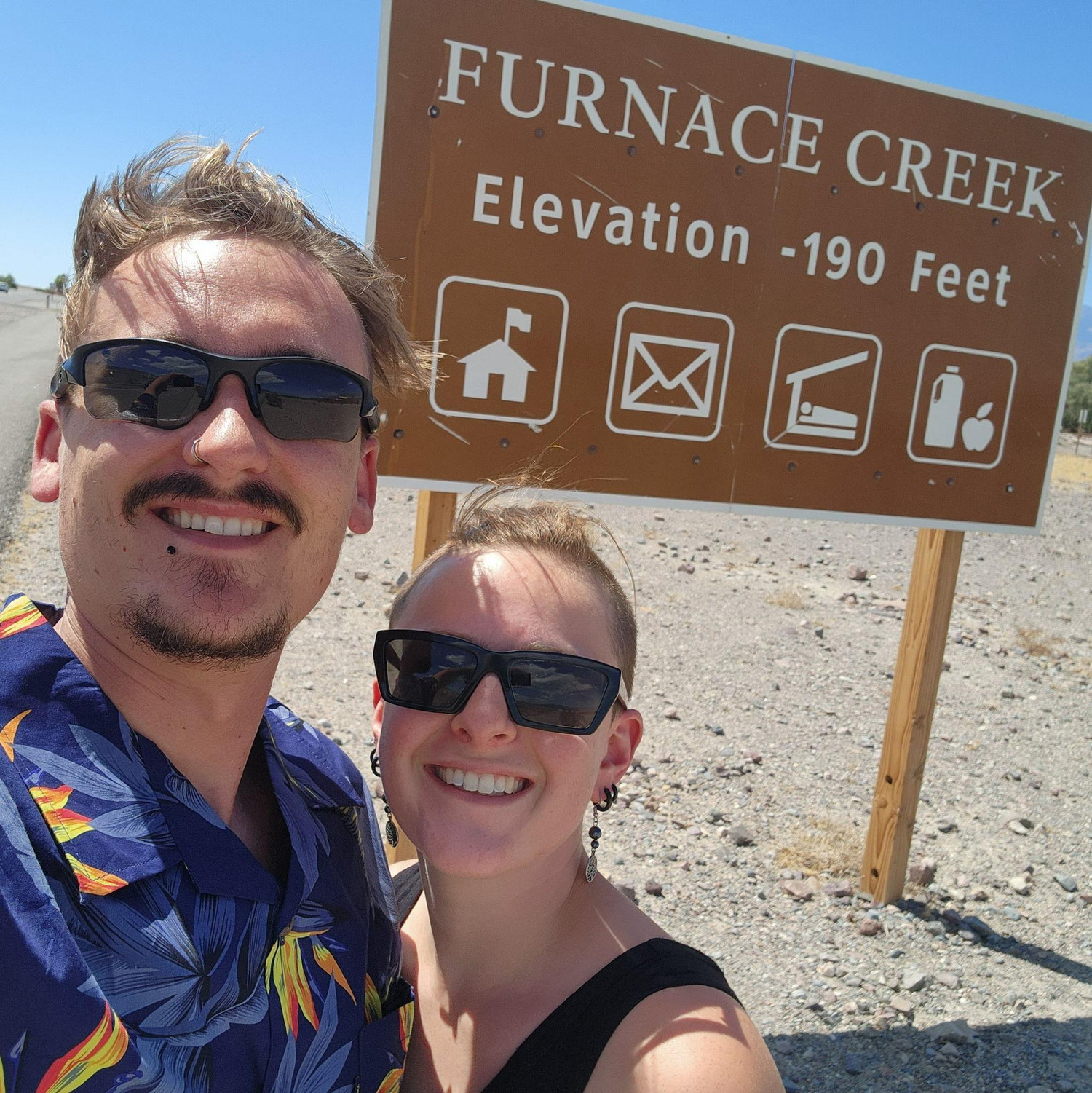 Driving through Death Valley in August! On our way back from a 2 week National Park Roadtrip.