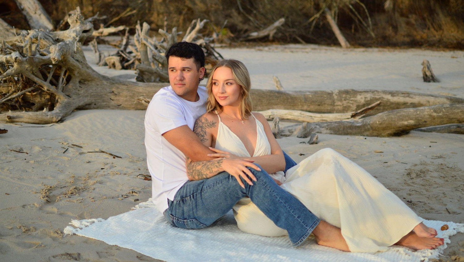 The Wedding Website of Samantha Reed and Brett Gilmore
