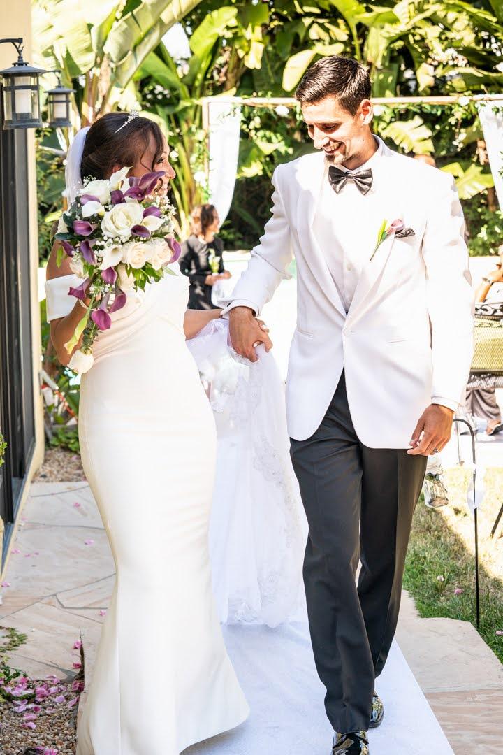 The Wedding Website of Heather Schmidt and Markus Cameron