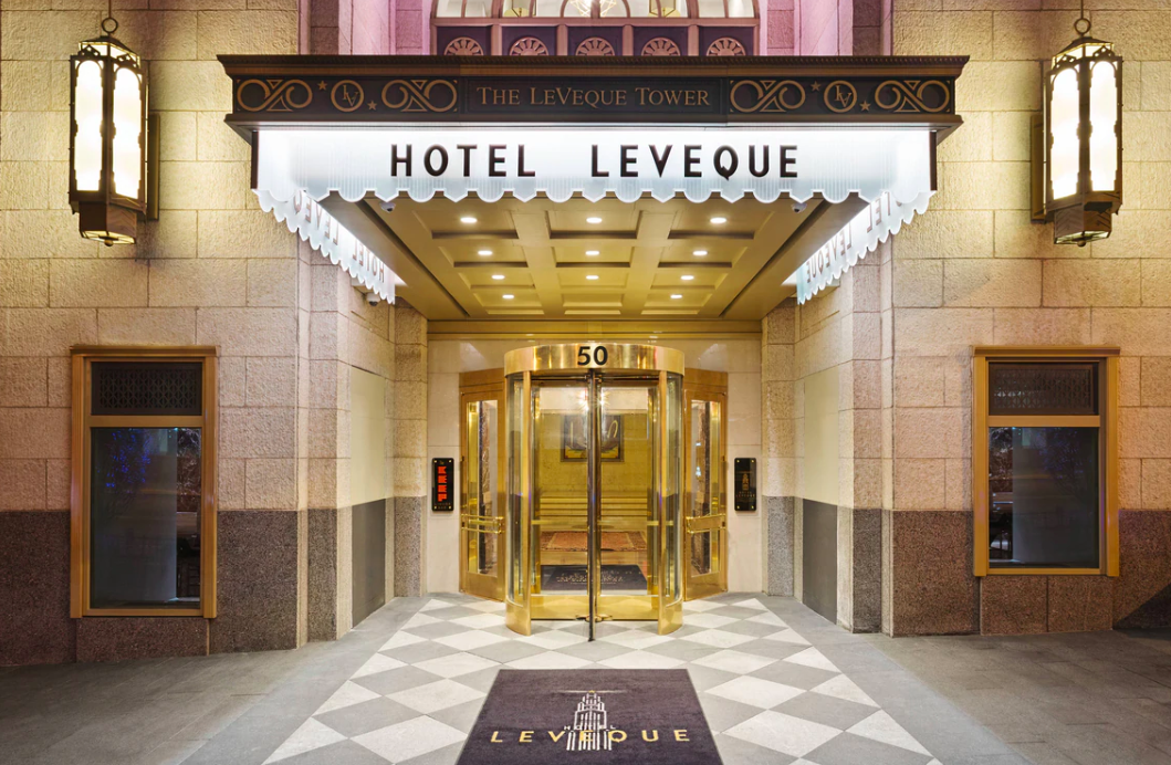 The Wedding Website of Ryan Bowles and Johnny Mandujano