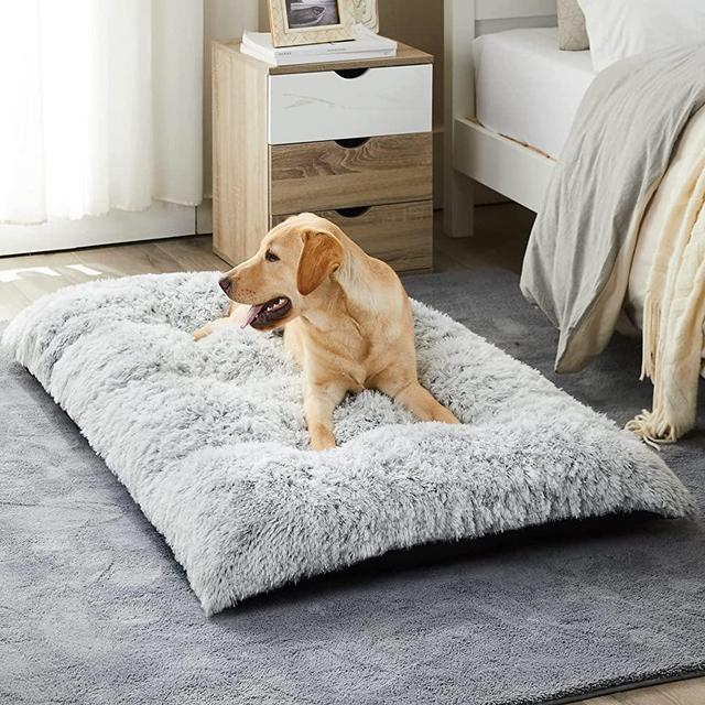BFPETHOME Dog Beds for Large Dogs, Plush Dog Crate Bed Fluffy Cozy Kennel Pad for Sleeping &Anti Anxiety, Washable Dog Mats with Anti-Slip Bottom for Large Medium Dogs