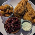 Mells Grill Restaurant & Jazz Lounge